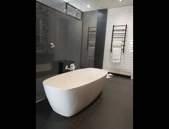 2 BEDROOM APARTMENT FOR SALE IN MABONENG